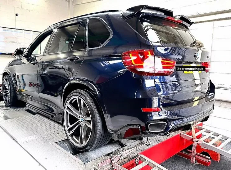 BMW 40d dyno graph — Stock vs DC Stage 1 Custom
