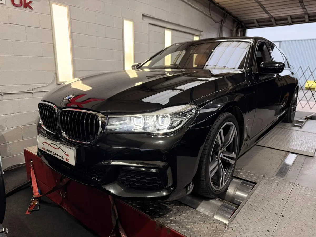 BMW 740Le hybrid on the DC Remapping UK 4WD dyno