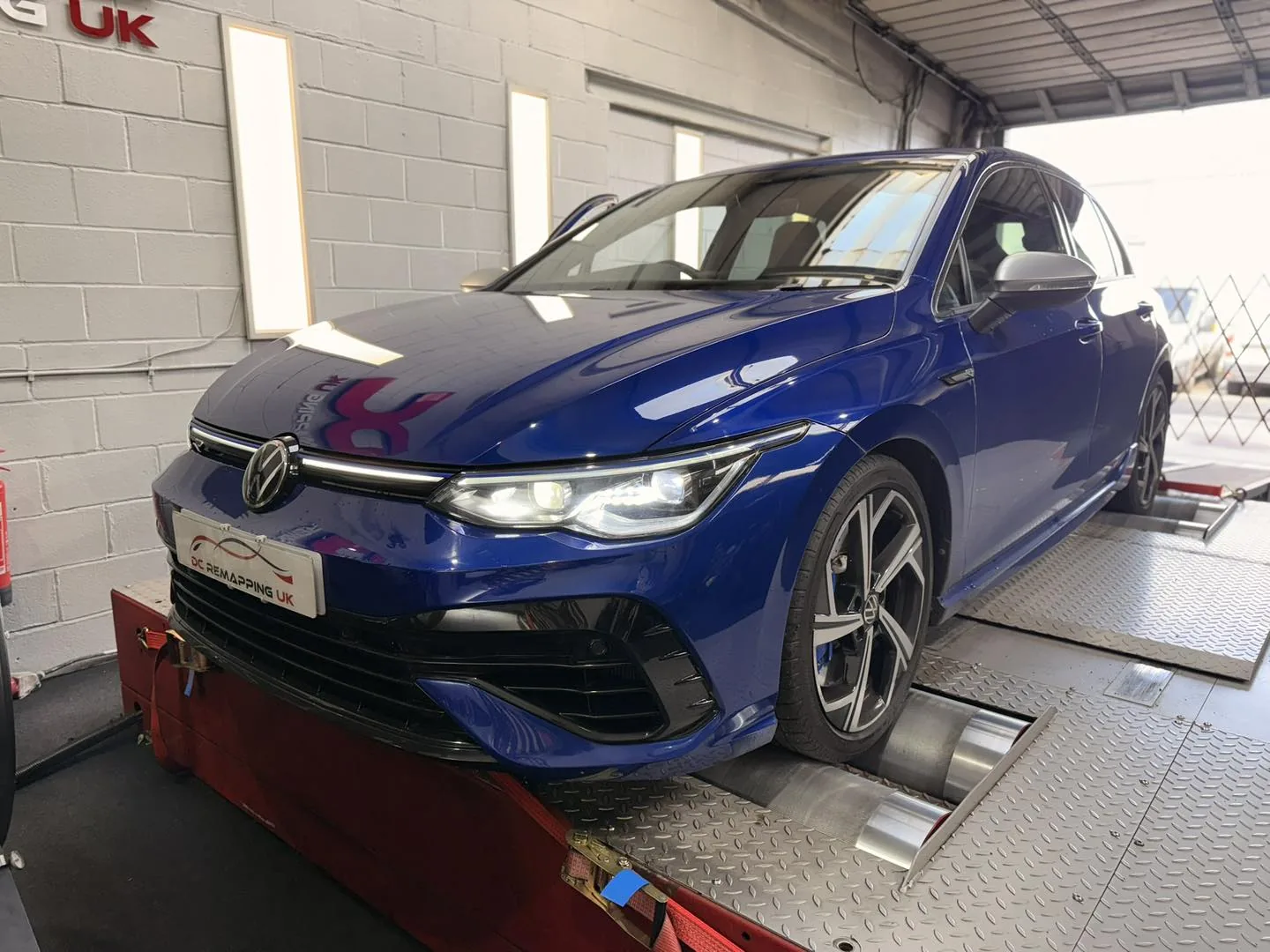 VW Golf R MK8 on dyno at DC Remapping UK