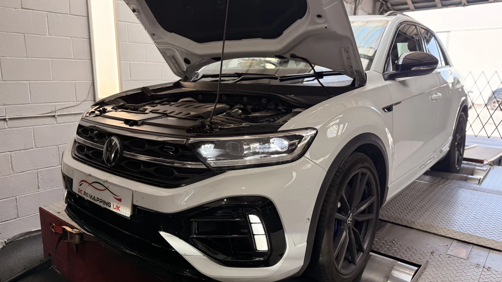 VW T-Roc R on the dyno at DC Remapping UK